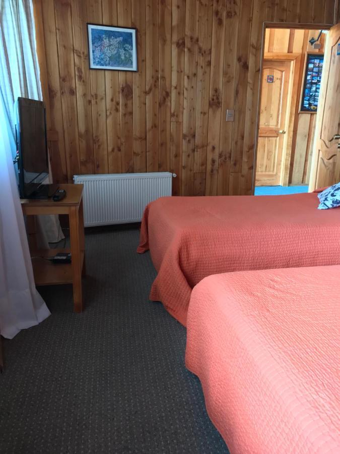 Hotel Los Maitenes Пукон Экстерьер фото